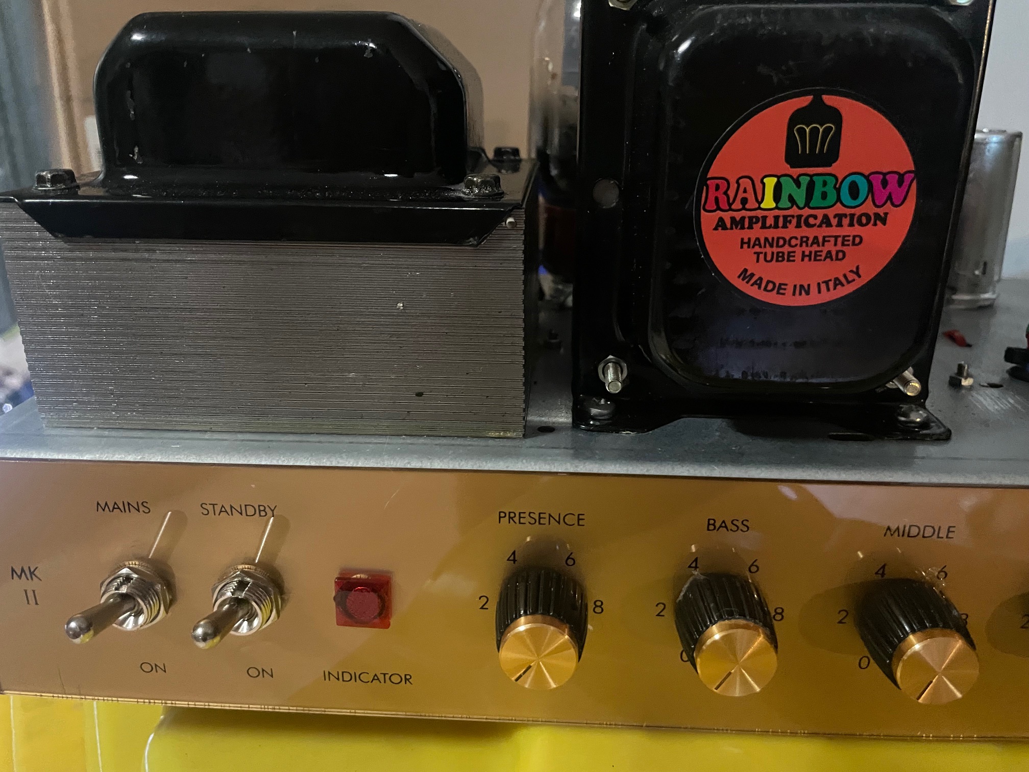 Prototipo valvolare sul banco – Rainbow Amplification