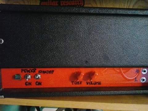 Dettaglio amplificatore in lavorazione – Rainbow Amplification